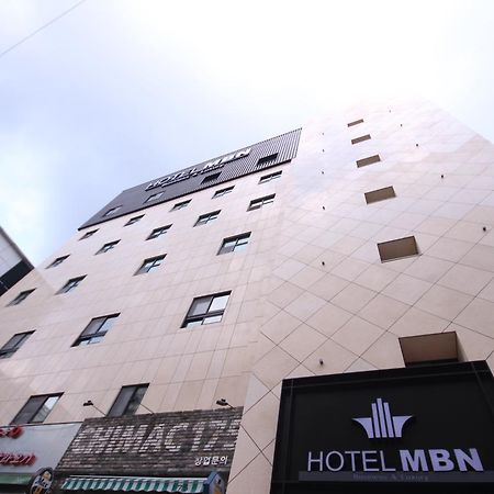 Mbn Hotel Чханвон Экстерьер фото