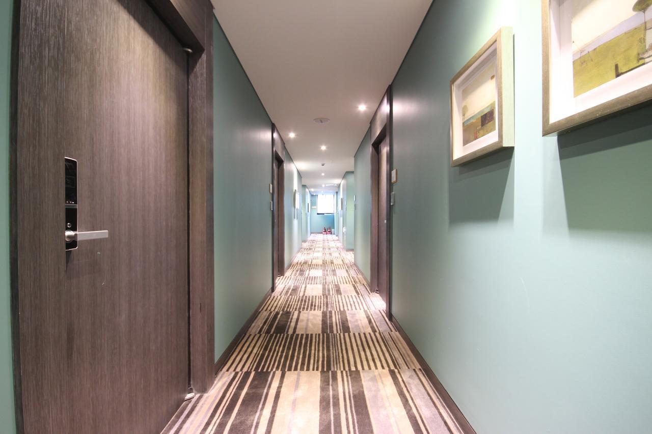 Mbn Hotel Чханвон Экстерьер фото